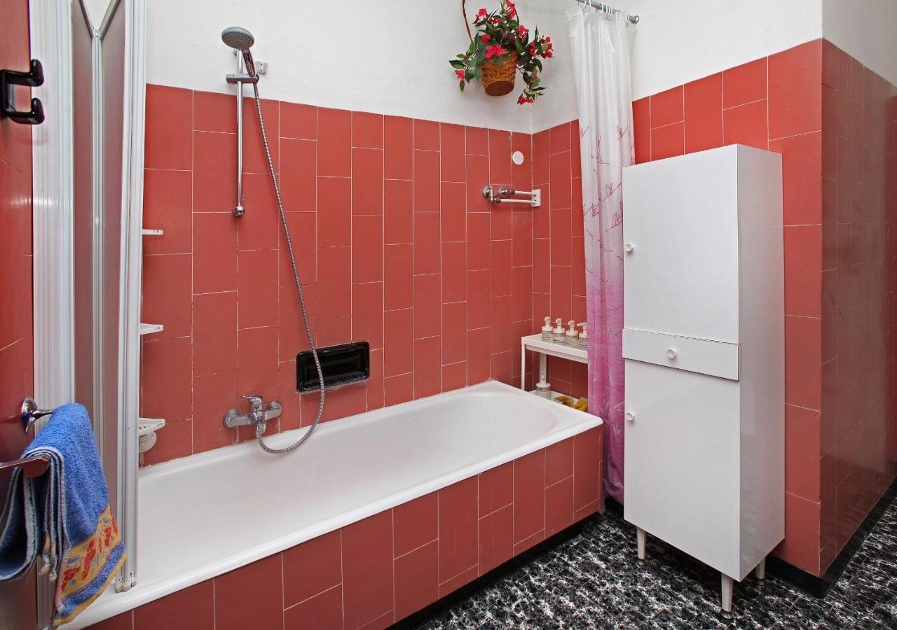 Sauze Guesthouse Apartment Соз-д'Улькс Екстер'єр фото